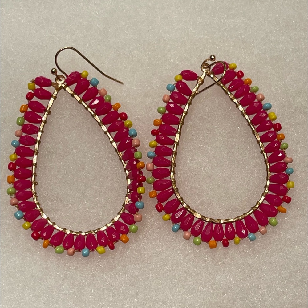 ❤️Brand new and light weight earrings! Bundle and save!